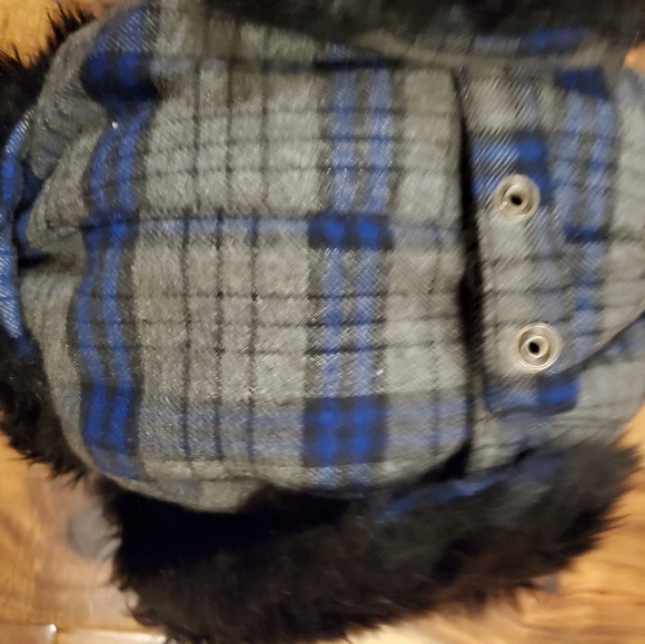 Winter hat - Picture 4 of 4